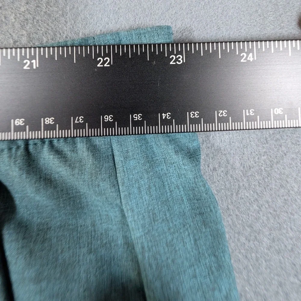 Dixxon Flannel Co Hybrid Shorts Mens 44 Teal Heather Form and Function Logo
